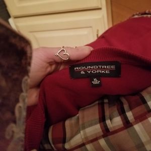 Roundtree and Yorke sweater vest